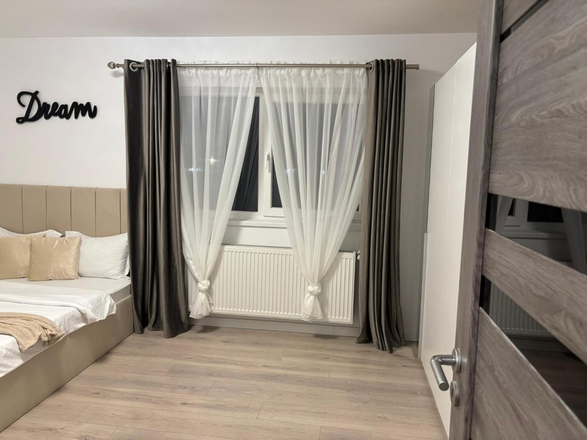 Dream Apartament Бистрица Экстерьер фото