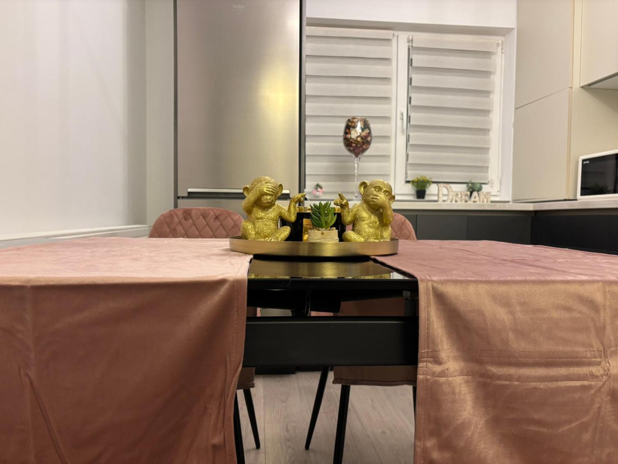 Dream Apartament Бистрица Экстерьер фото